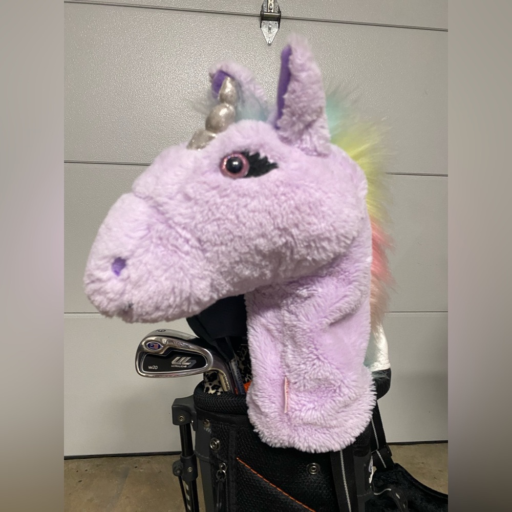 Daphne’s Unicorn Driver Headcover